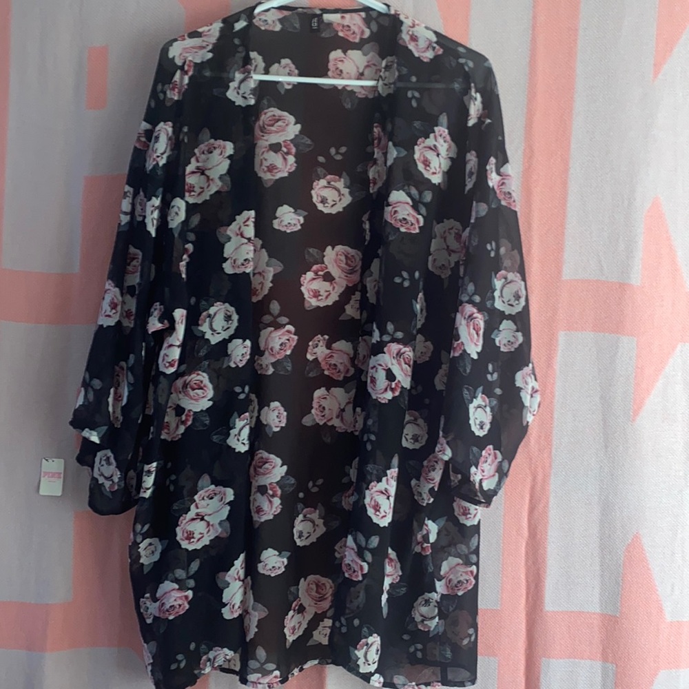 Rose shaw- large